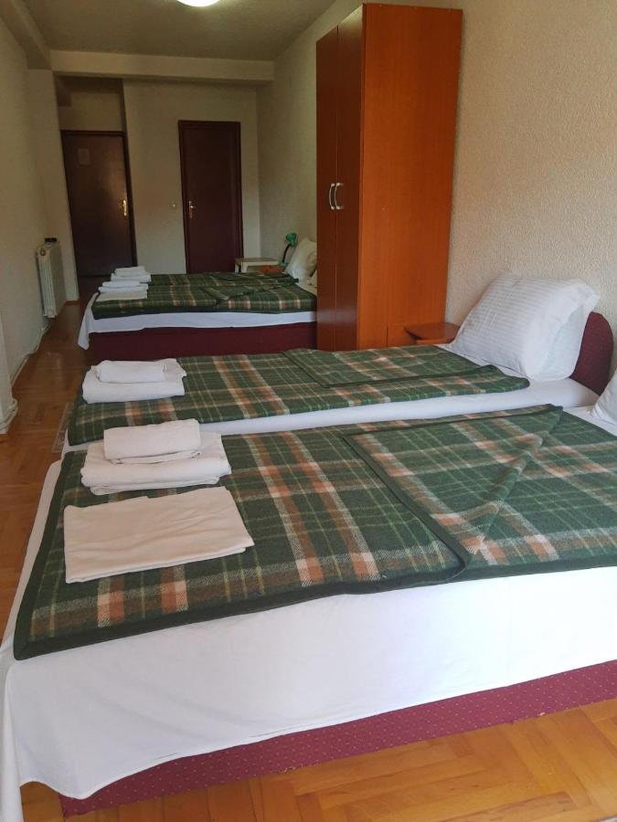 Hotel Montenegro Struga Buitenkant foto