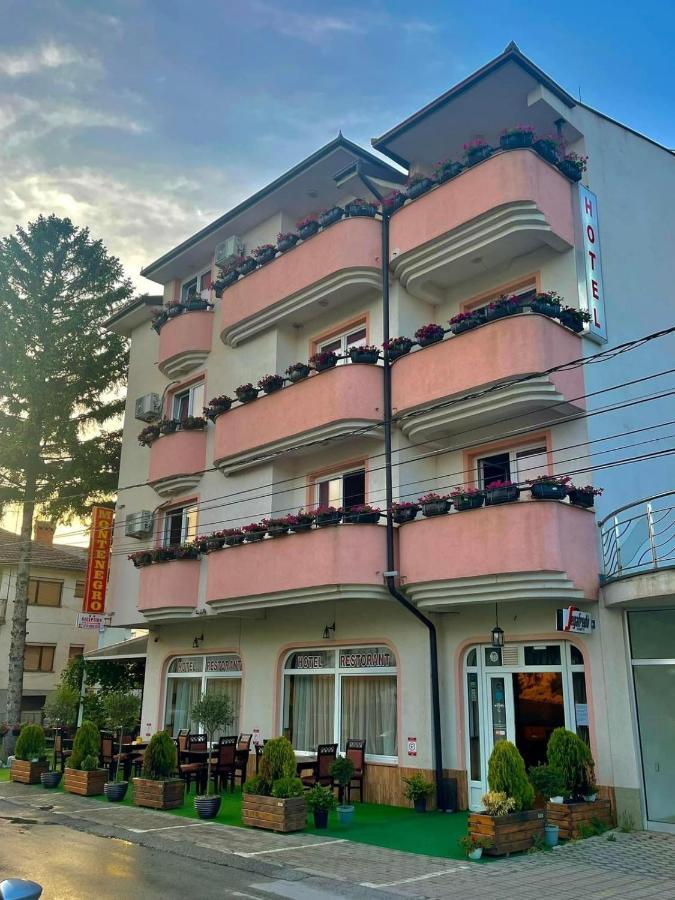 Hotel Montenegro Struga Buitenkant foto